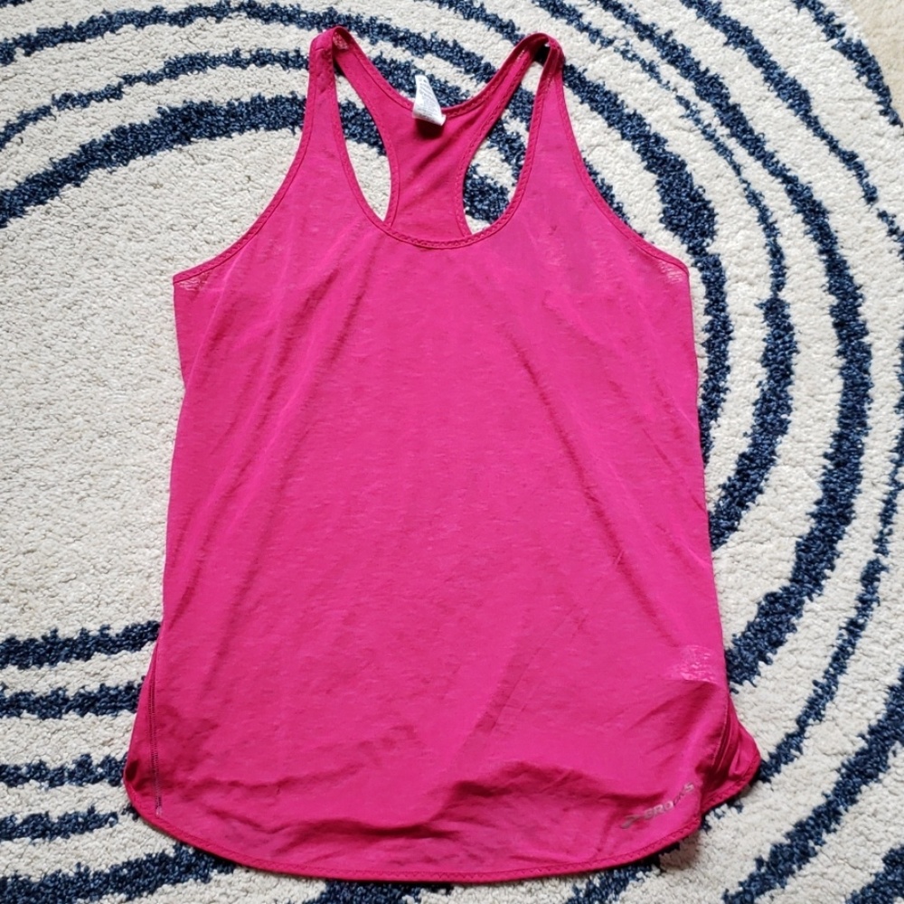 Brooks Tank